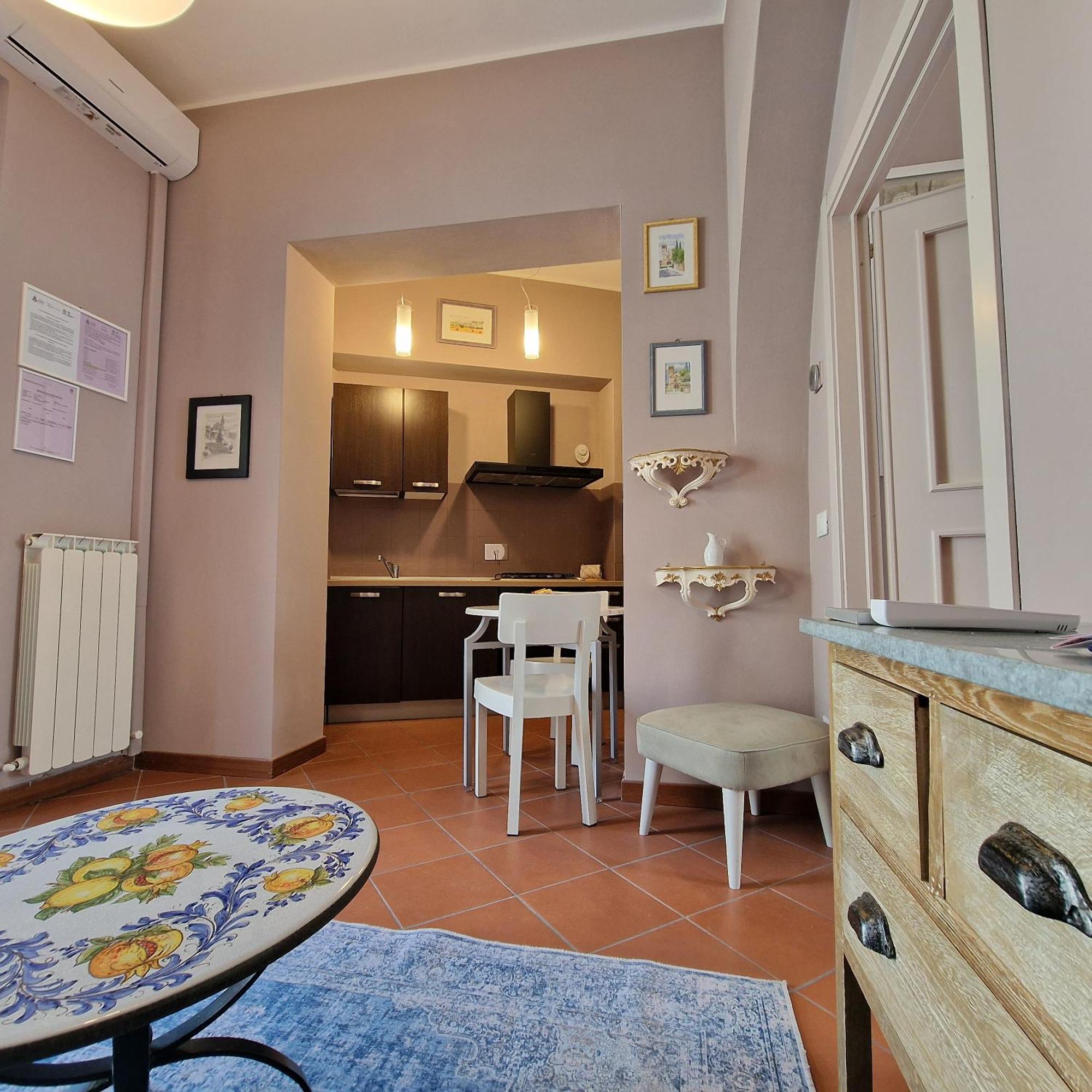 Il Cortile Di San Rufino Lejlighed Assisi Eksteriør billede