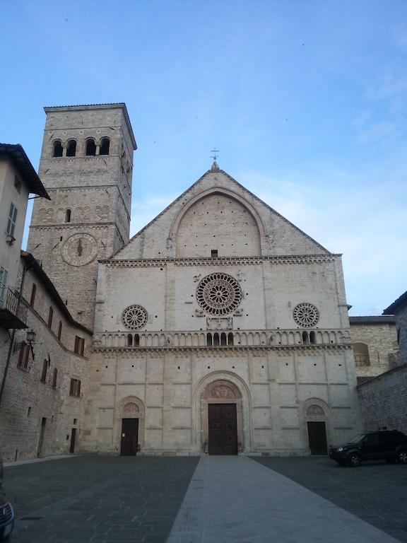 Il Cortile Di San Rufino Lejlighed Assisi Værelse billede